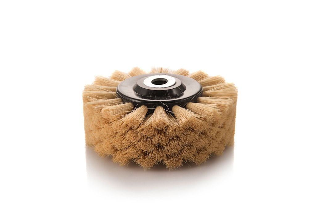 CUP BRUSH WITH DOUBLE SIDE THREAD M14 TAMPICO FIBER